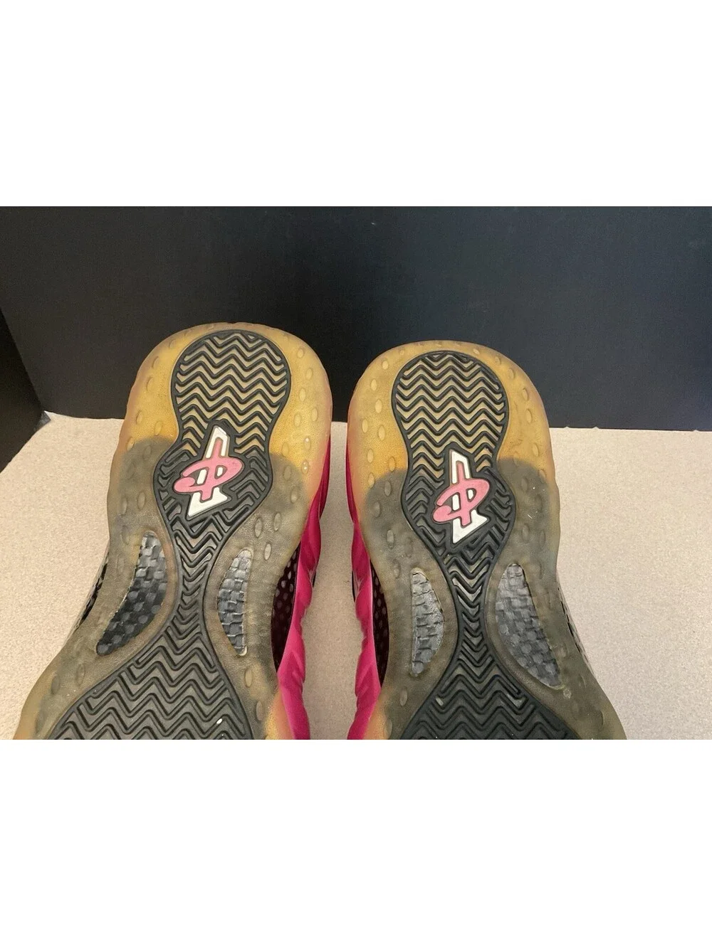 Mens Nike Air Foamposite One “Pearlized Pink” Athletic Shoes. Size 16. Awesome!